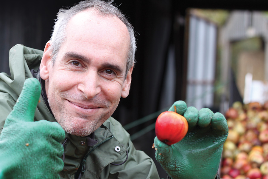 Alex Culpin giving cider apples a thumbs up